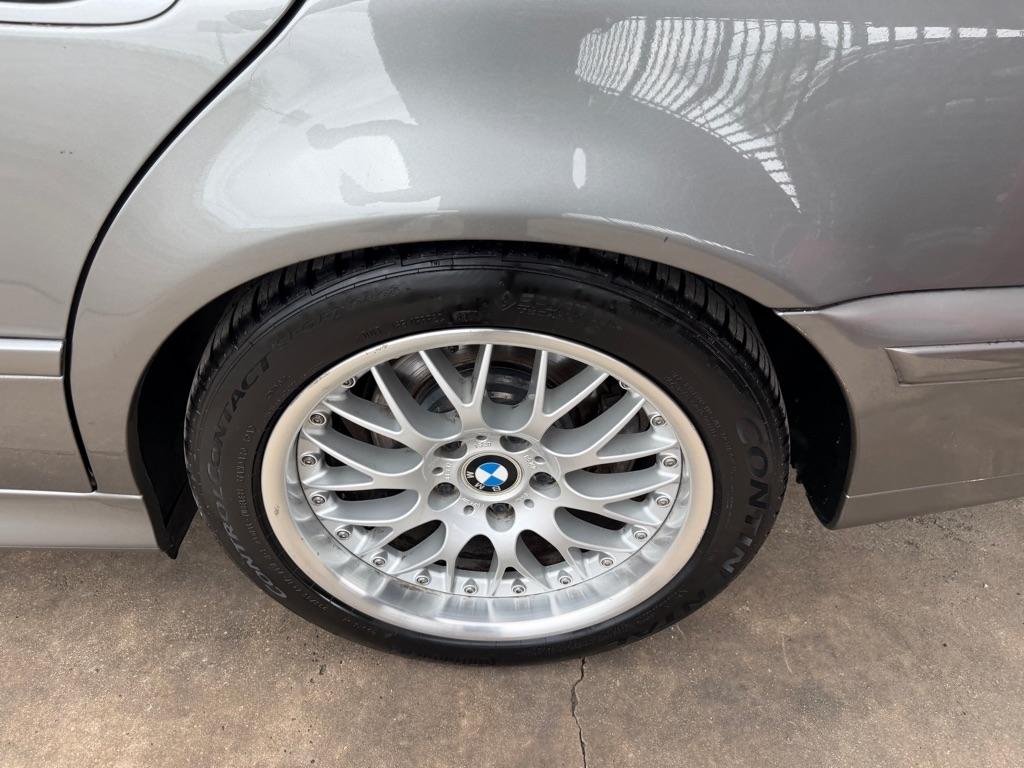 BMW 5-Series 530i 2003