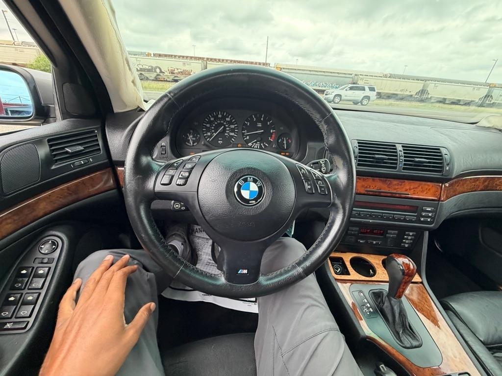 BMW 5-Series 530i 2003