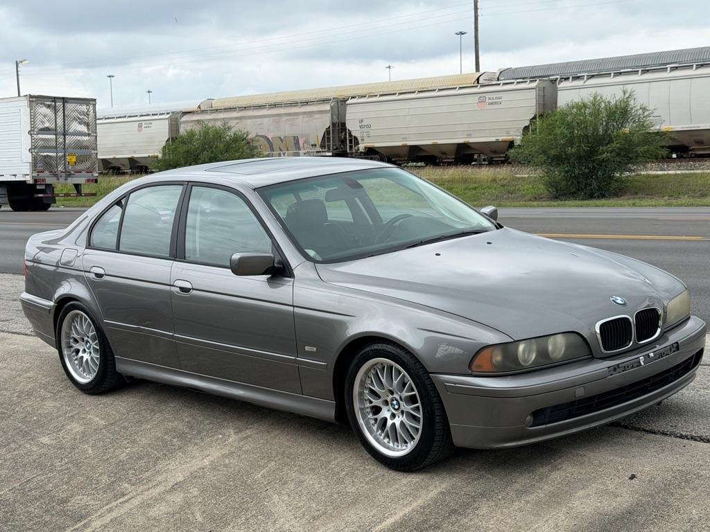 BMW 5-Series 530i 2003