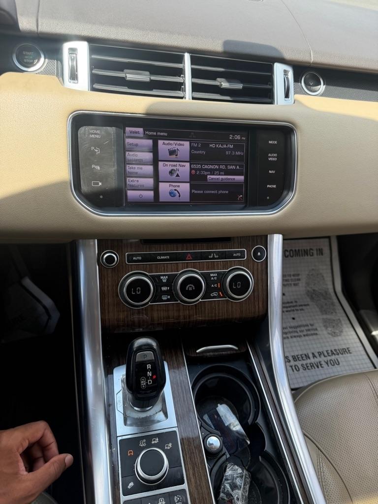 Land Rover Range Rover Sport 3.0L V6 Supercharged SE 2014