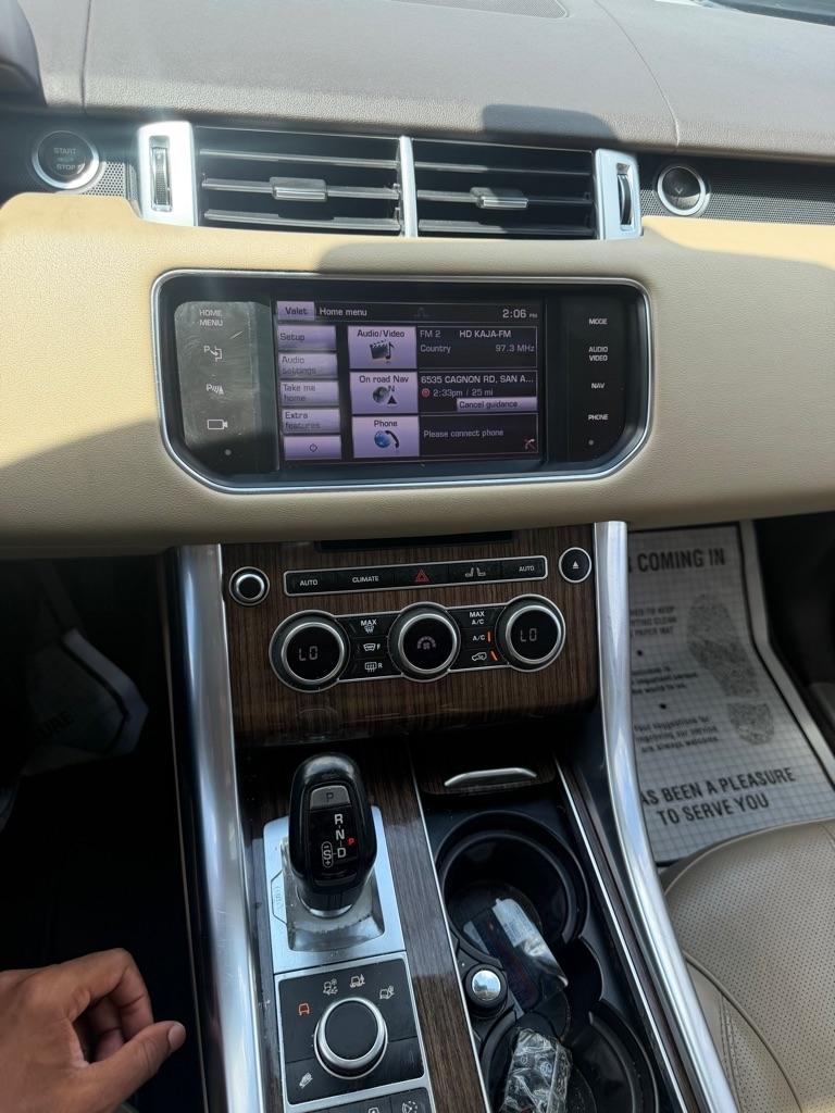 Land Rover Range Rover Sport 3.0L V6 Supercharged SE 2014