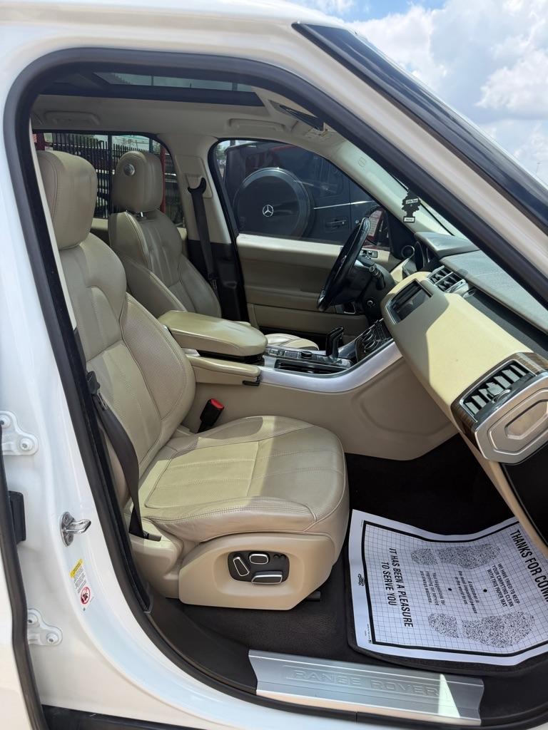 Land Rover Range Rover Sport 3.0L V6 Supercharged SE 2014