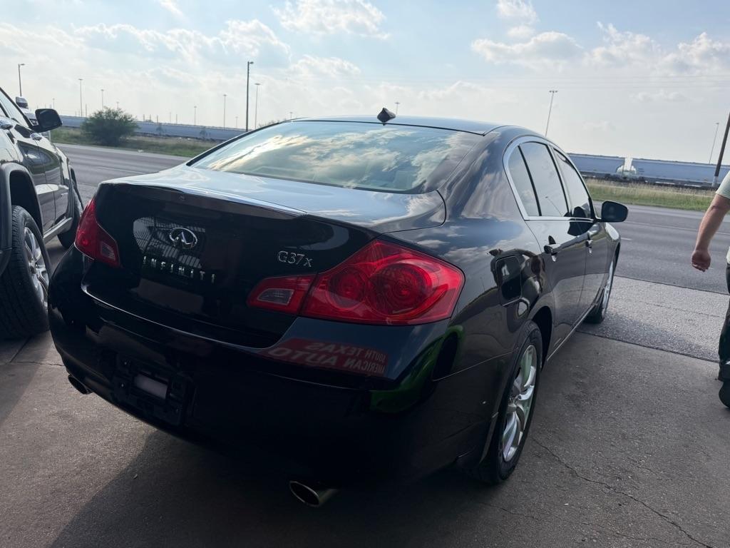 Infiniti G Sedan G37x AWD 2009