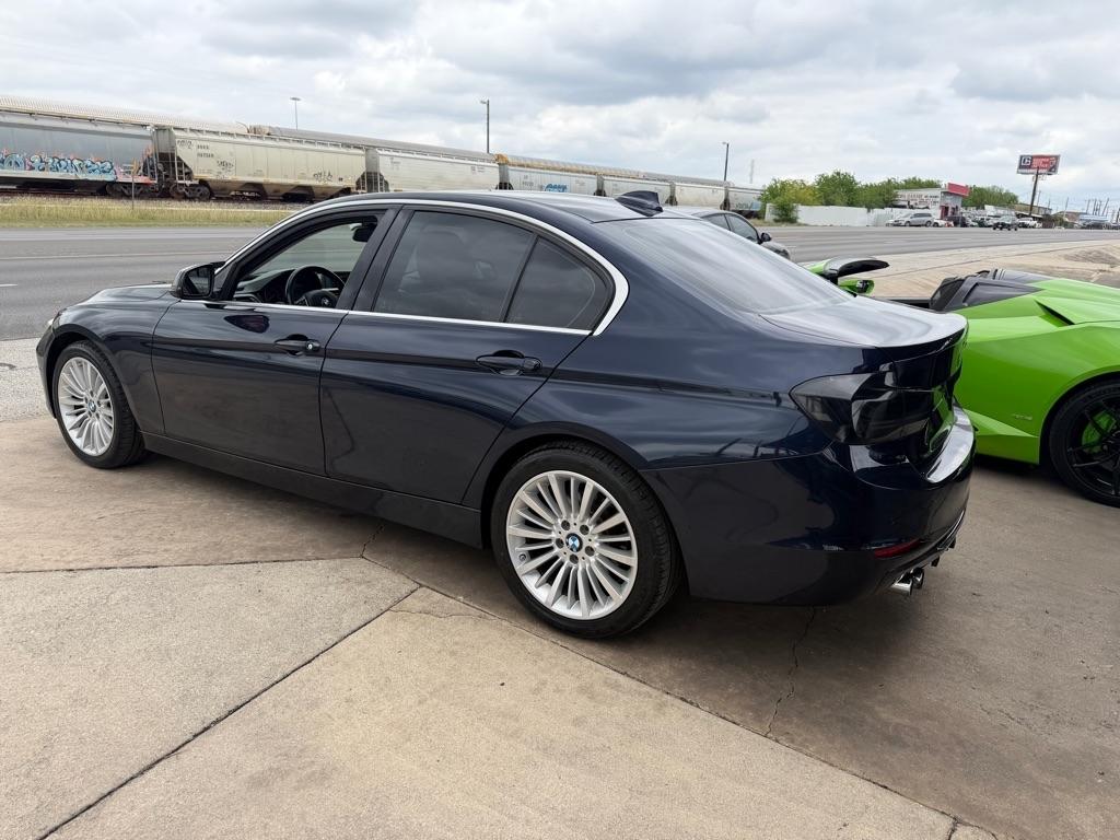 BMW 3-Series 328i Sedan 2015