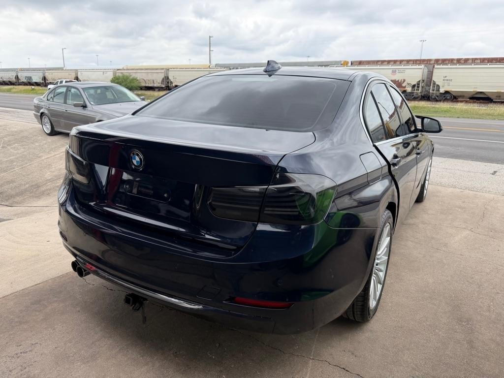 BMW 3-Series 328i Sedan 2015