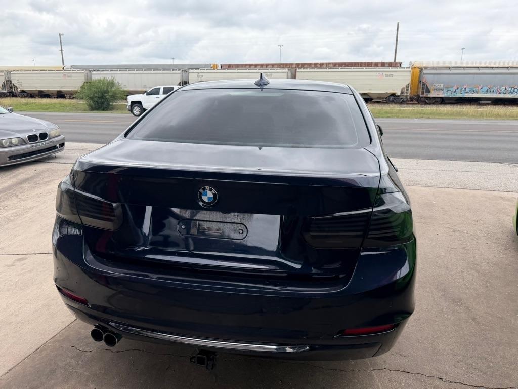 BMW 3-Series 328i Sedan 2015