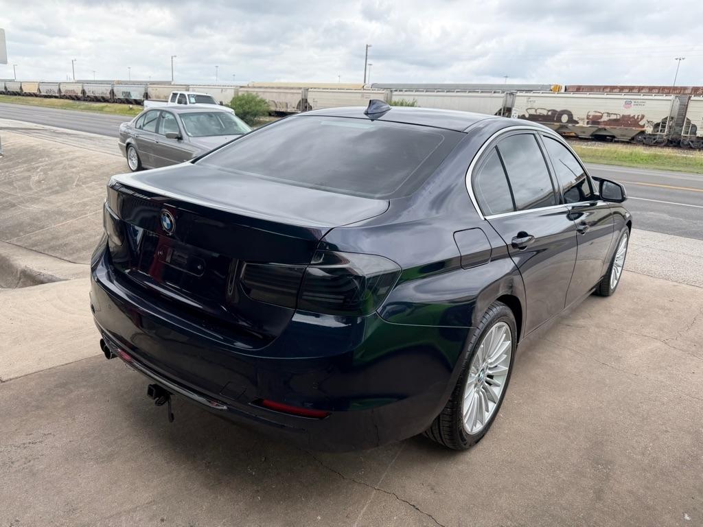 BMW 3-Series 328i Sedan 2015