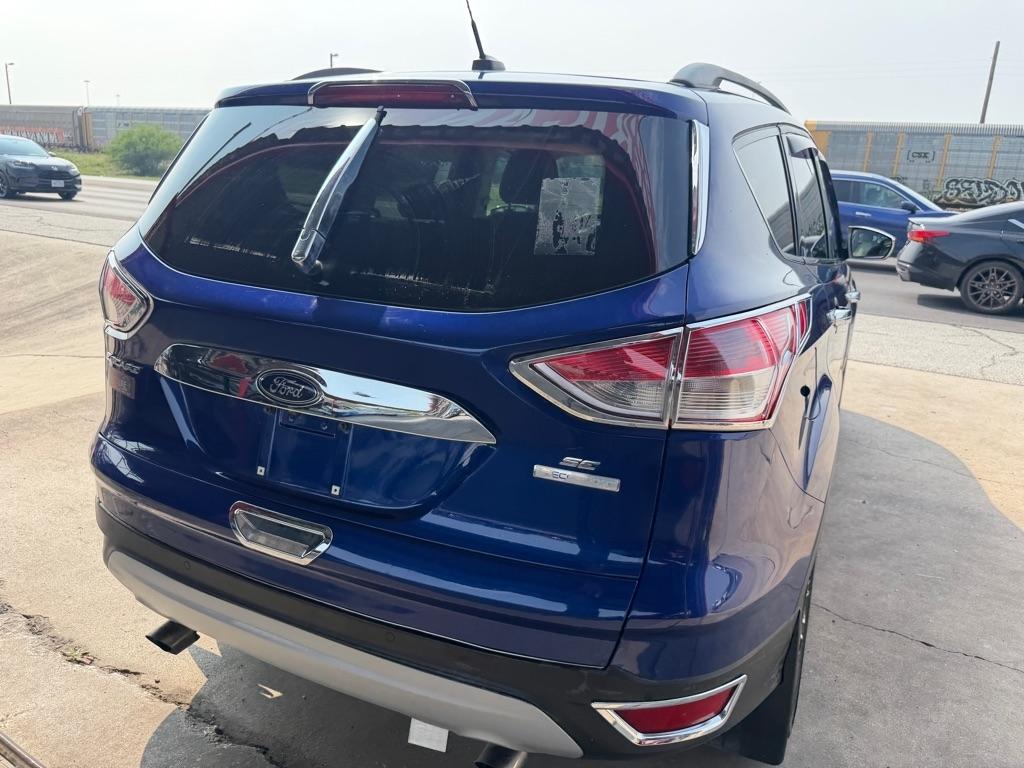 Ford Escape SE FWD 2016