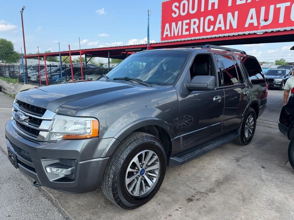 Ford Expedition XLT 4WD 2017