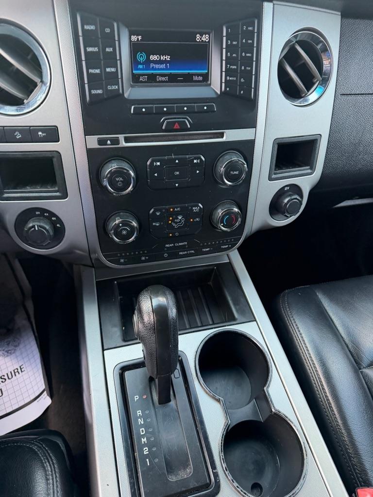 Ford Expedition XLT 4WD 2017