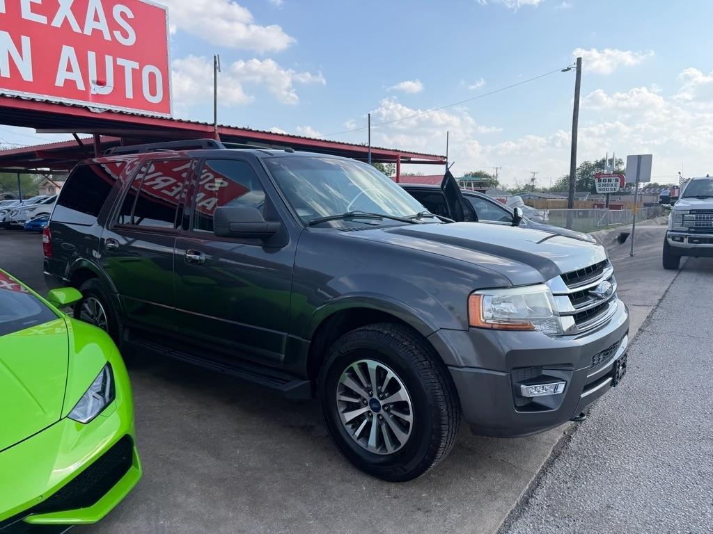 Ford Expedition XLT 4WD 2017