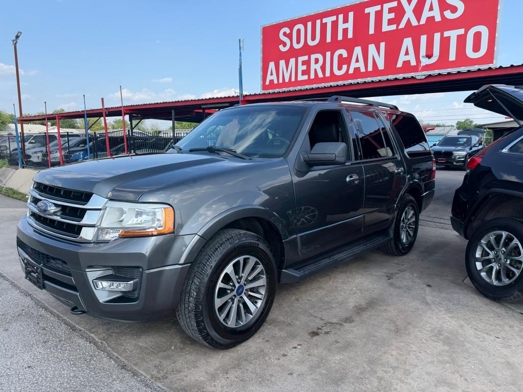 Ford Expedition XLT 4WD 2017