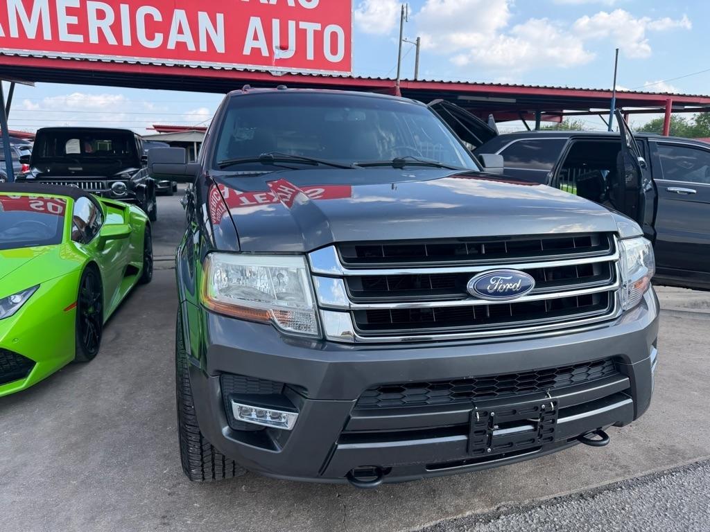 Ford Expedition XLT 4WD 2017