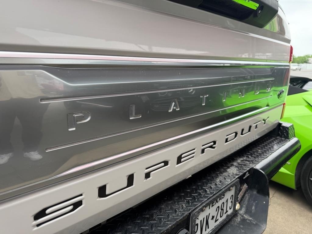 Ford F-350 SD Platinum Crew Cab 4WD 2019