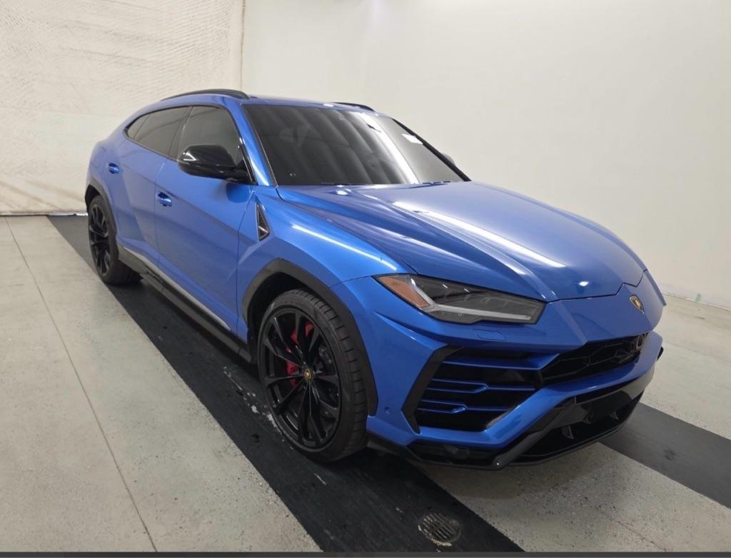 Lamborghini Urus Base 2019