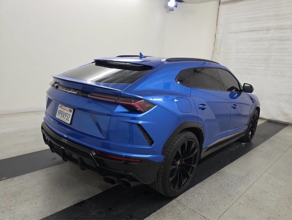 Lamborghini Urus Base 2019