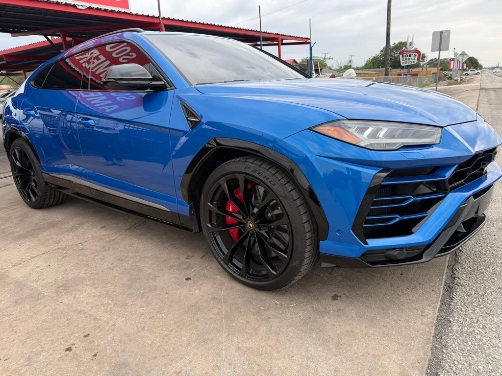 Lamborghini Urus Base 2019