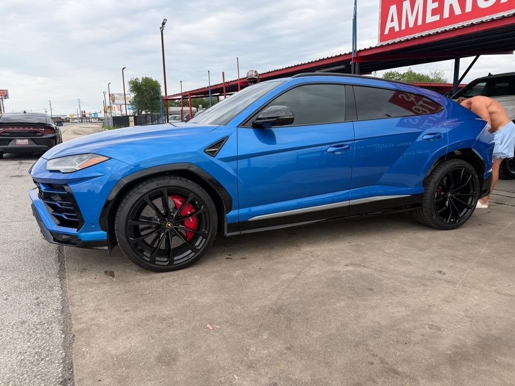 Lamborghini Urus Base 2019