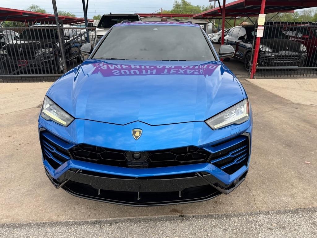 Lamborghini Urus Base 2019