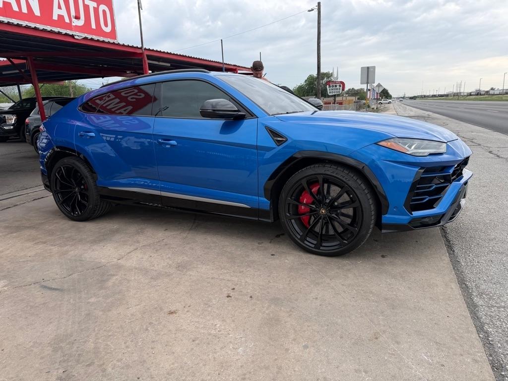 Lamborghini Urus Base 2019
