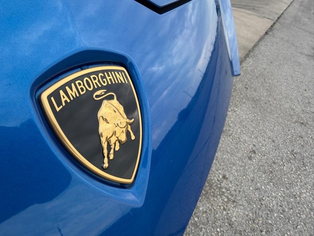 Lamborghini Urus Base 2019