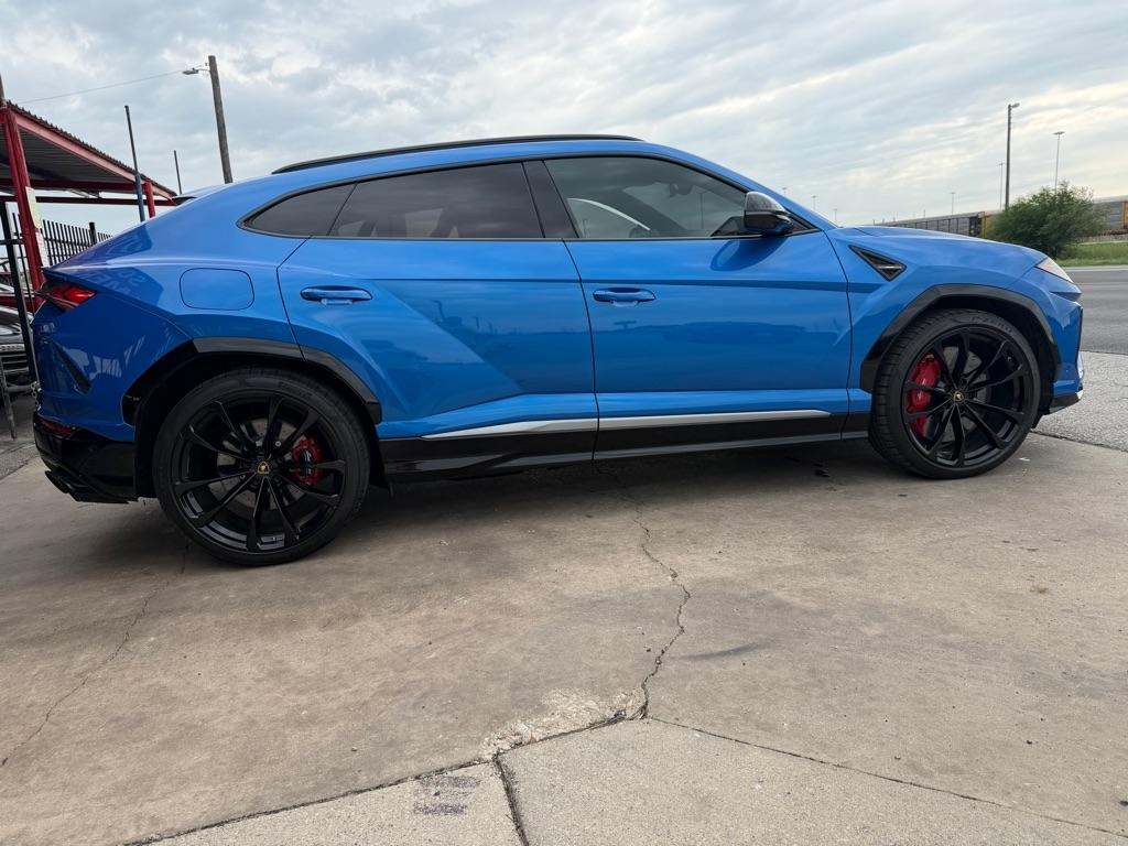 Lamborghini Urus Base 2019