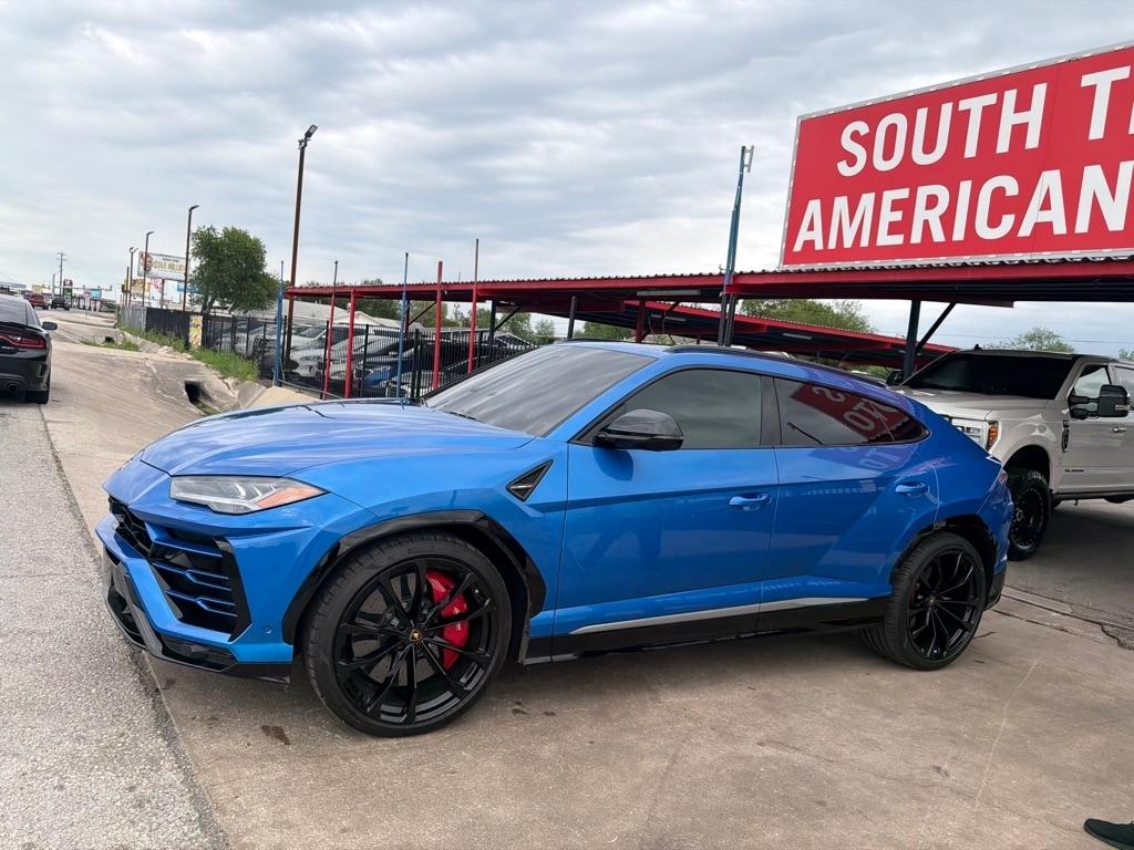 Lamborghini Urus Base 2019