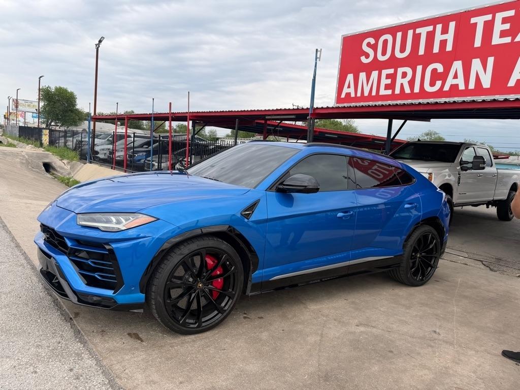 Lamborghini Urus Base 2019