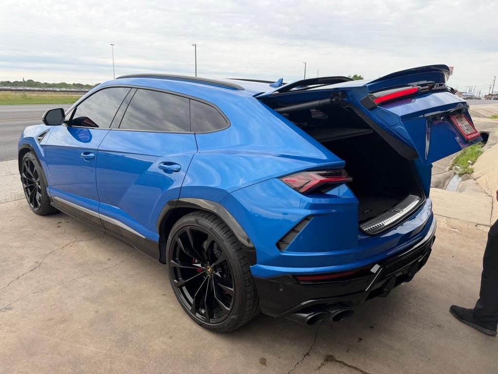 Lamborghini Urus Base 2019