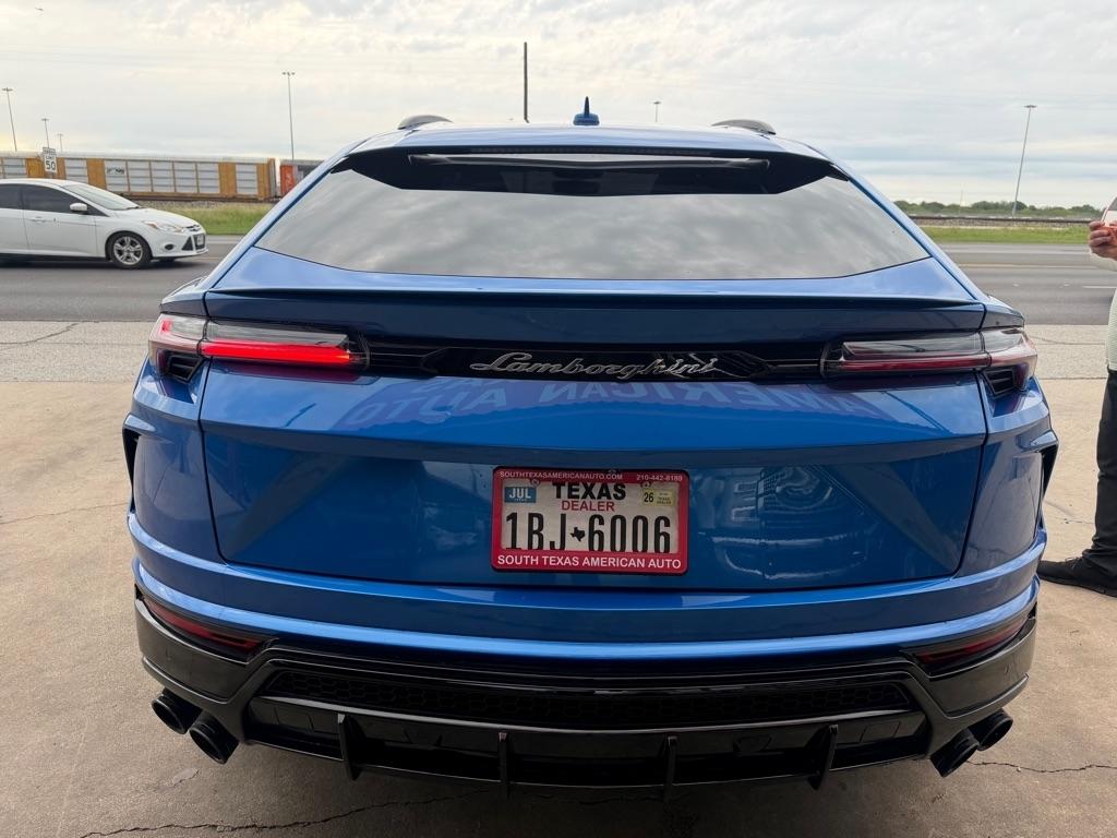 Lamborghini Urus Base 2019