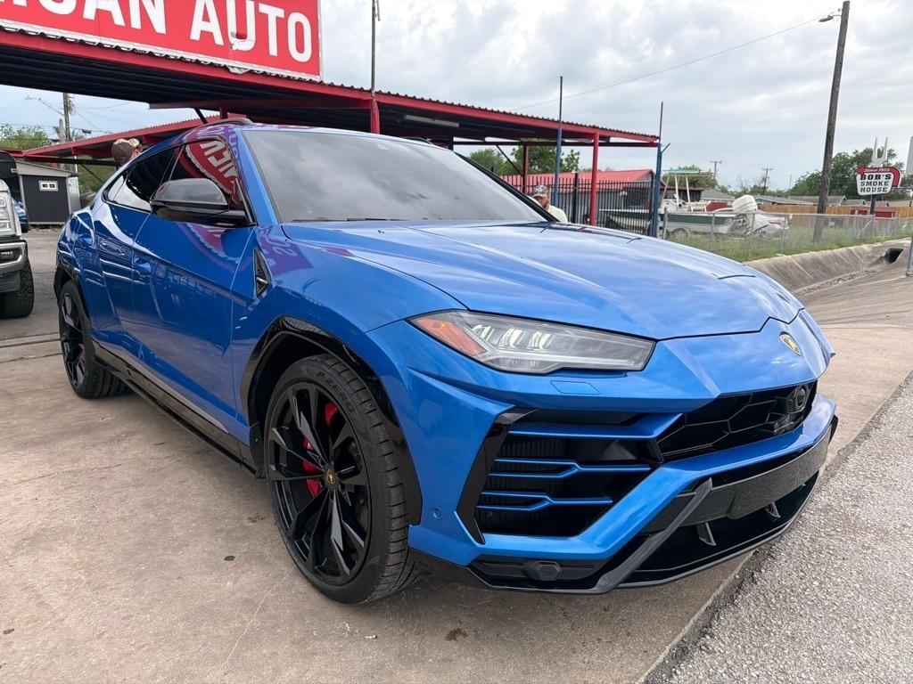 Lamborghini Urus Base 2019
