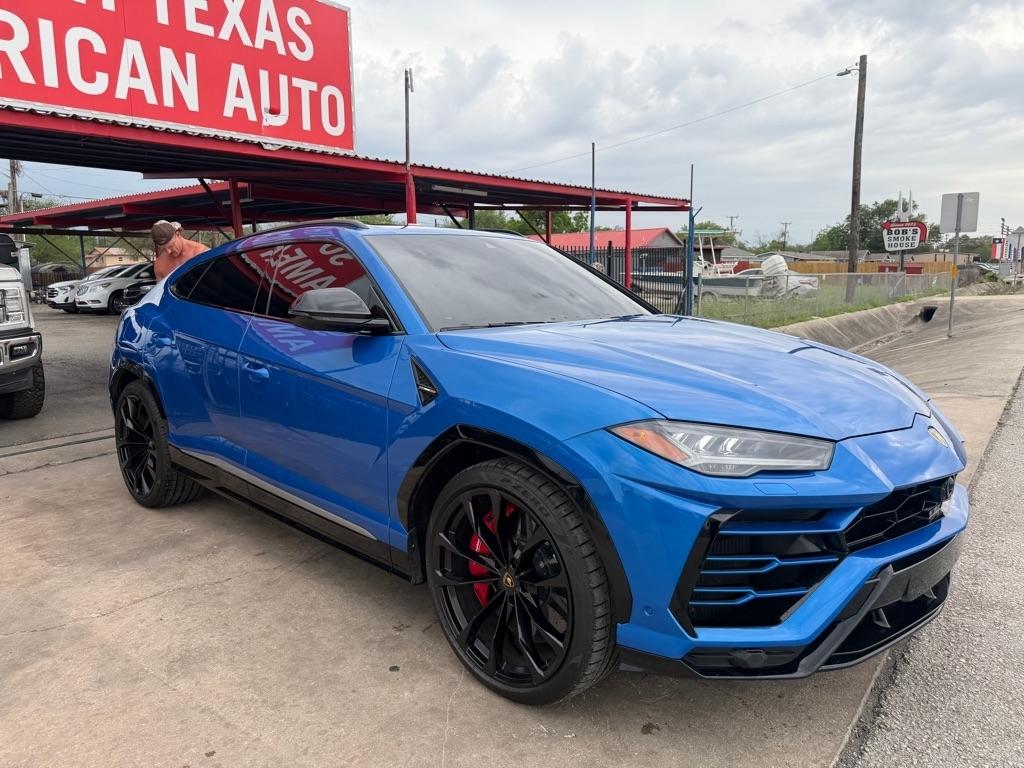 Lamborghini Urus Base 2019