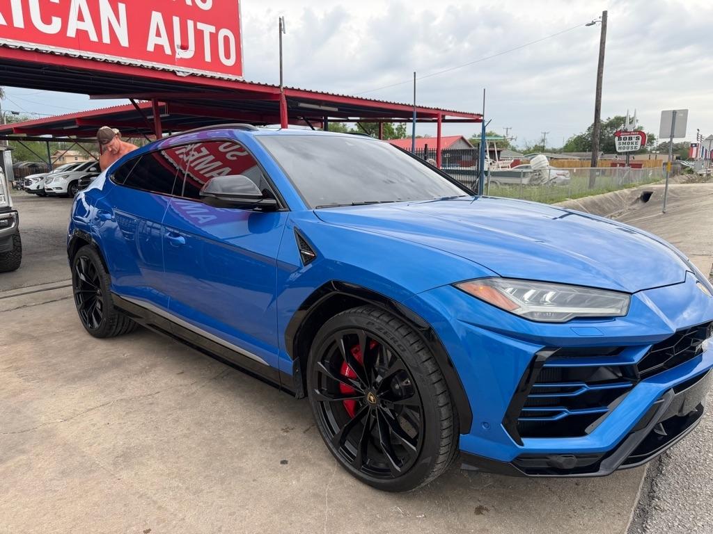 Lamborghini Urus Base 2019