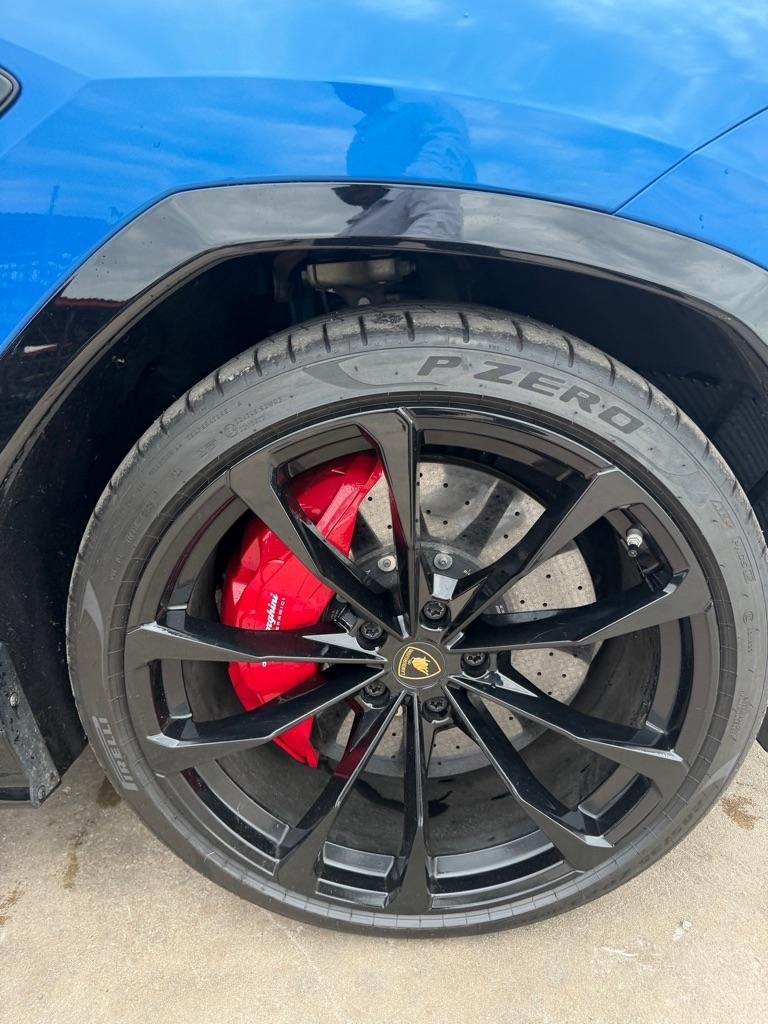 Lamborghini Urus Base 2019