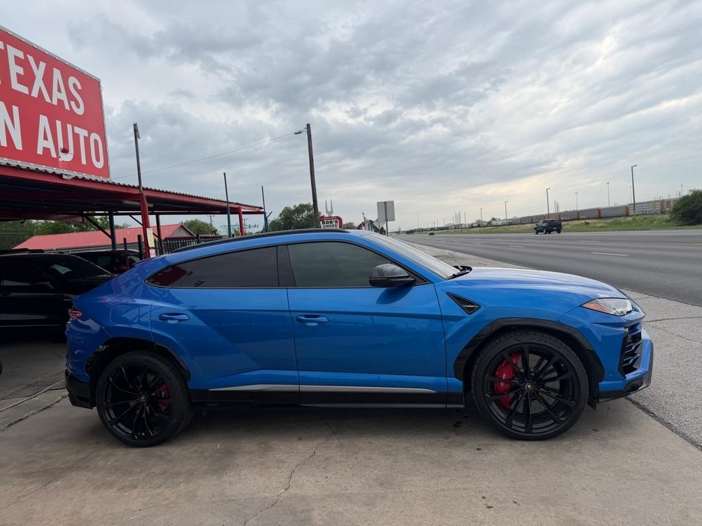 Lamborghini Urus Base 2019
