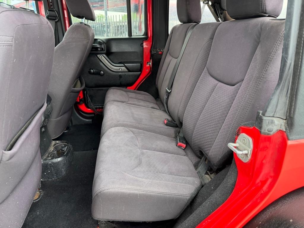 Jeep Wrangler Unlimited Sport 4WD 2013