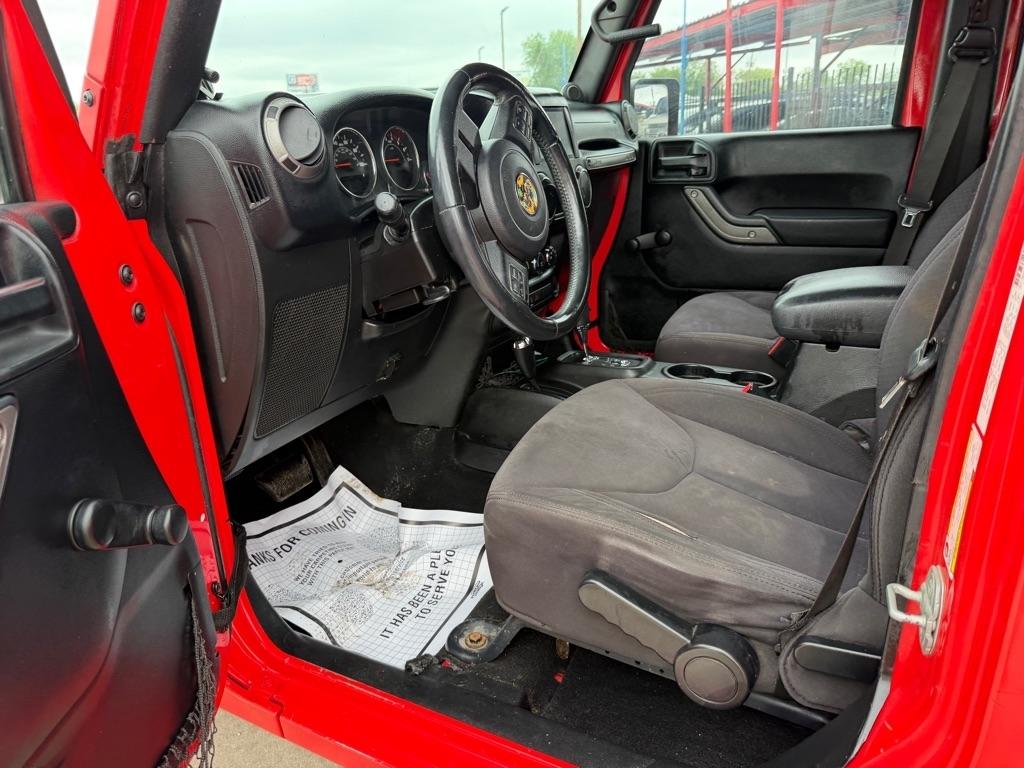 Jeep Wrangler Unlimited Sport 4WD 2013