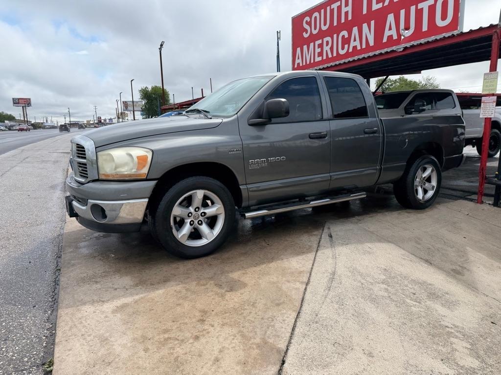 Dodge Ram 1500 ST Quad Cab 2WD 2006