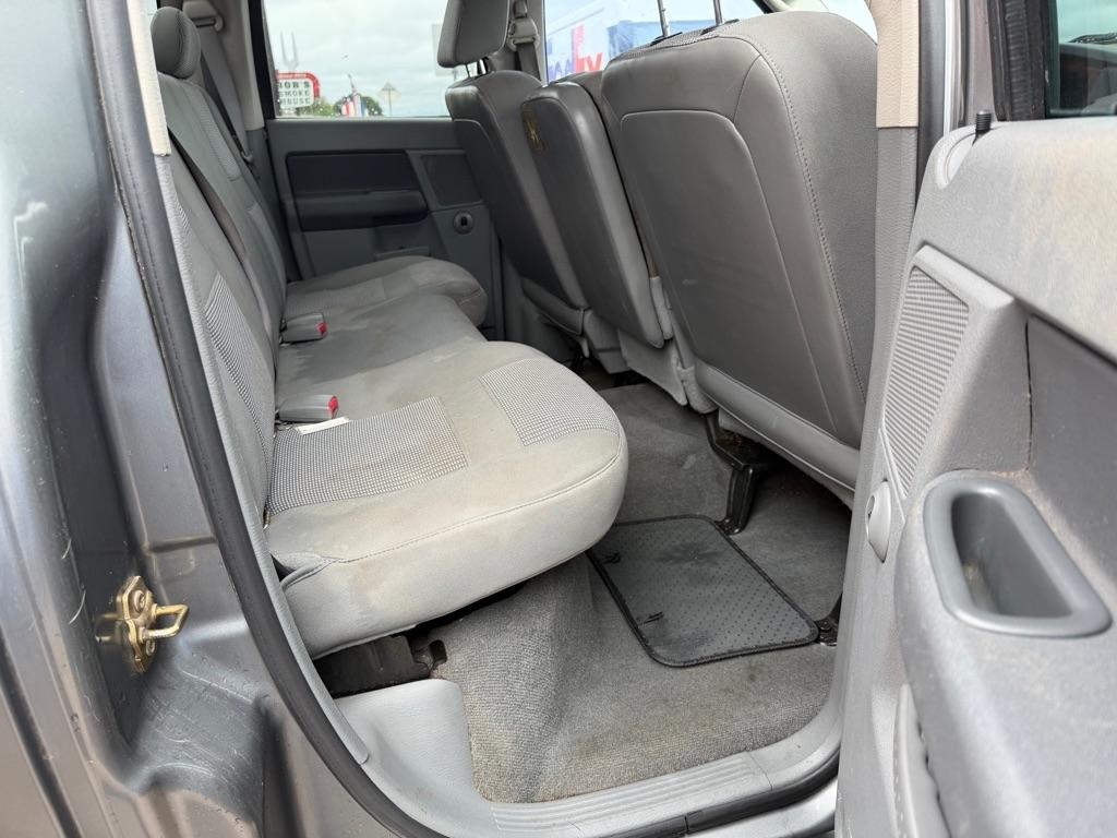 Dodge Ram 1500 ST Quad Cab 2WD 2006