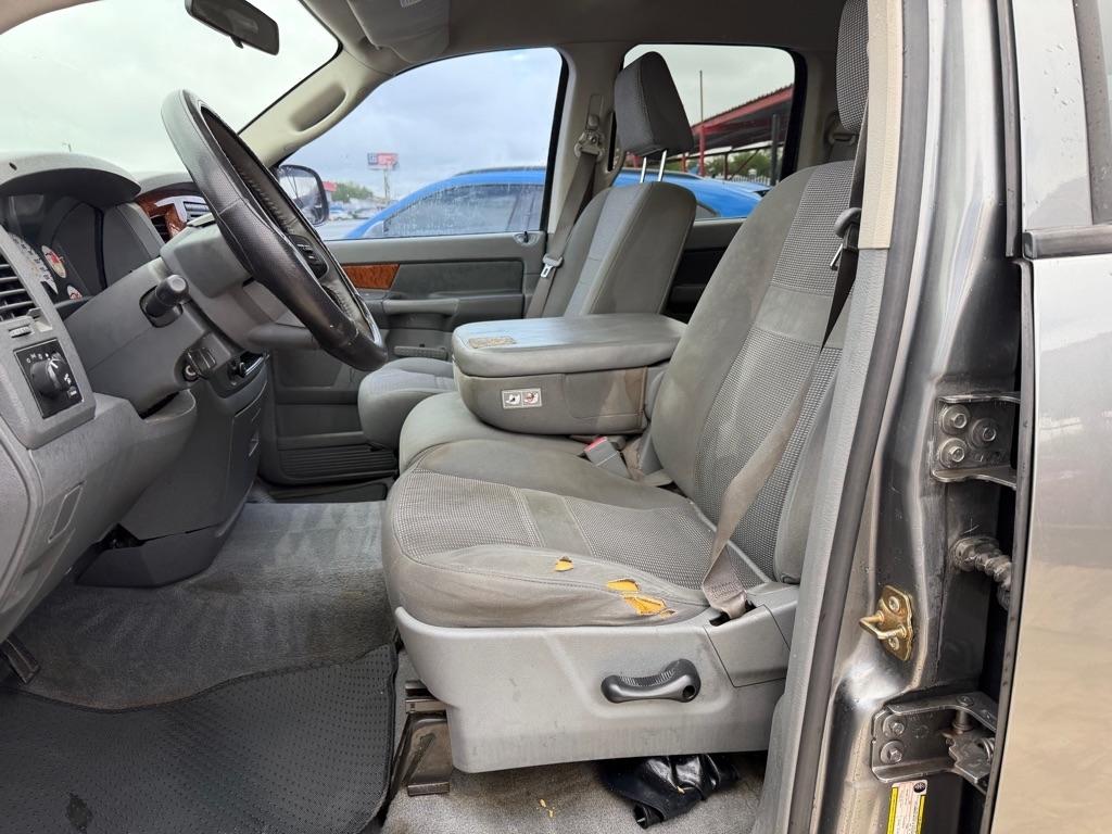 Dodge Ram 1500 ST Quad Cab 2WD 2006
