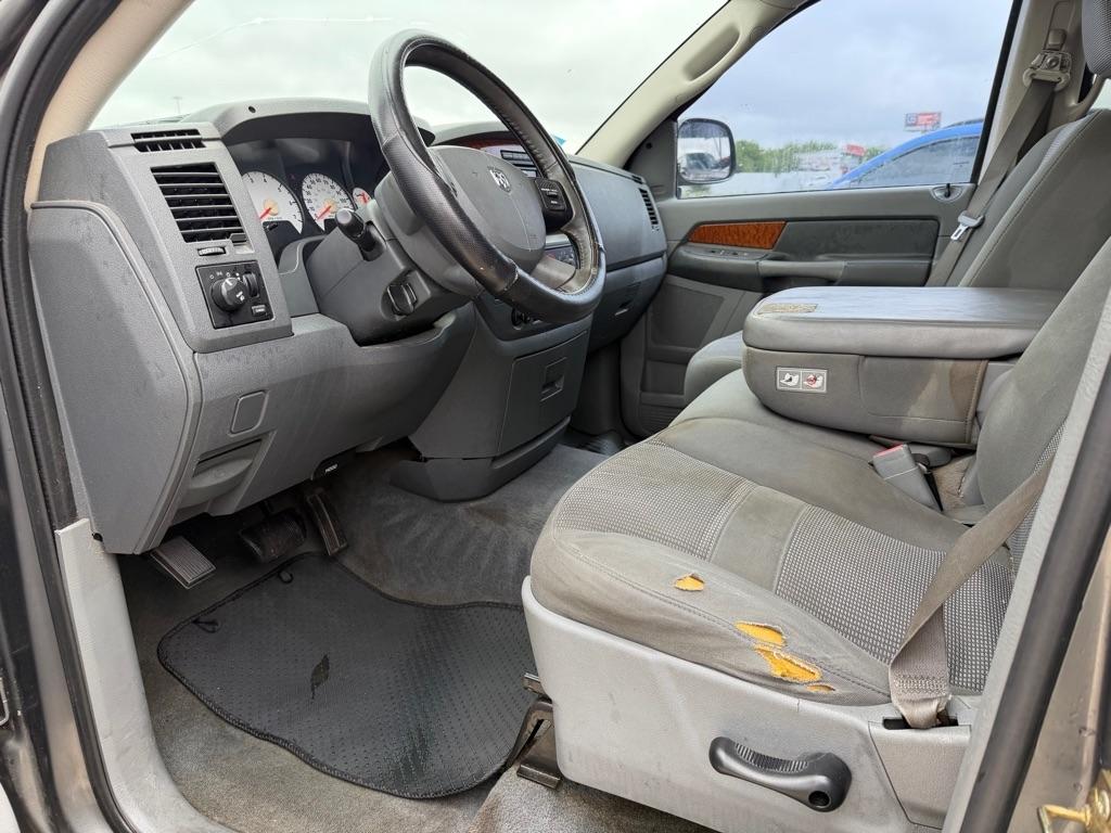 Dodge Ram 1500 ST Quad Cab 2WD 2006