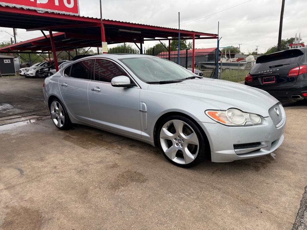 Jaguar XF-Series Supercharged 2009