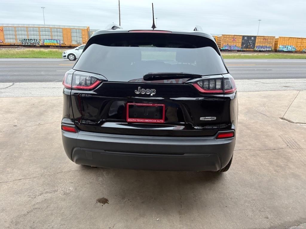 Jeep Cherokee Latitude FWD 2019