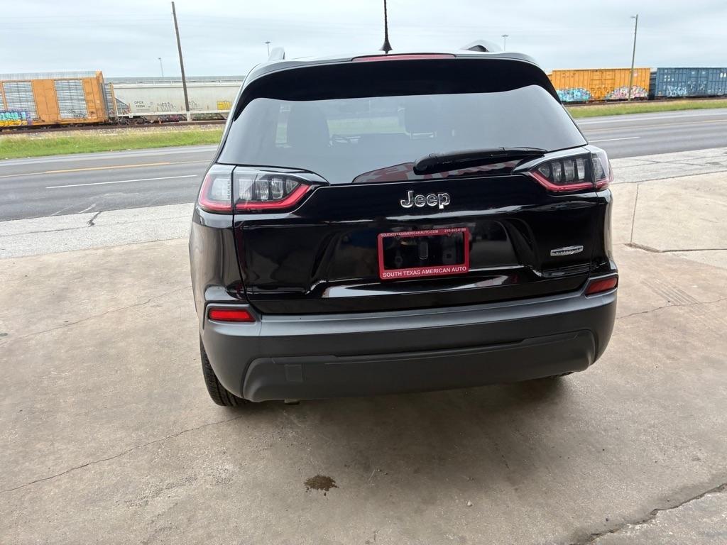 Jeep Cherokee Latitude FWD 2019