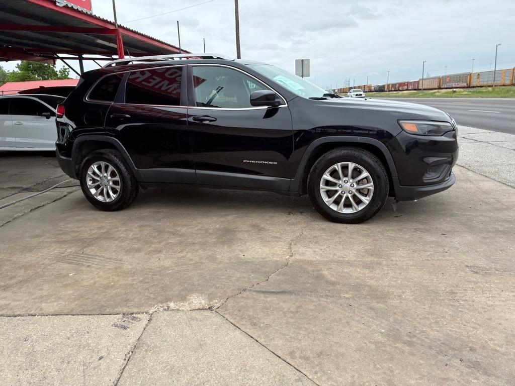 Jeep Cherokee Latitude FWD 2019