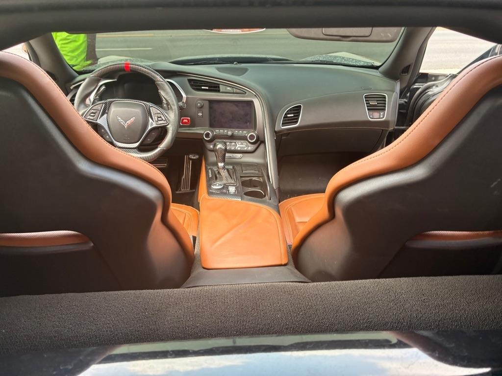 Chevrolet Corvette 2LT Coupe Automatic 2015