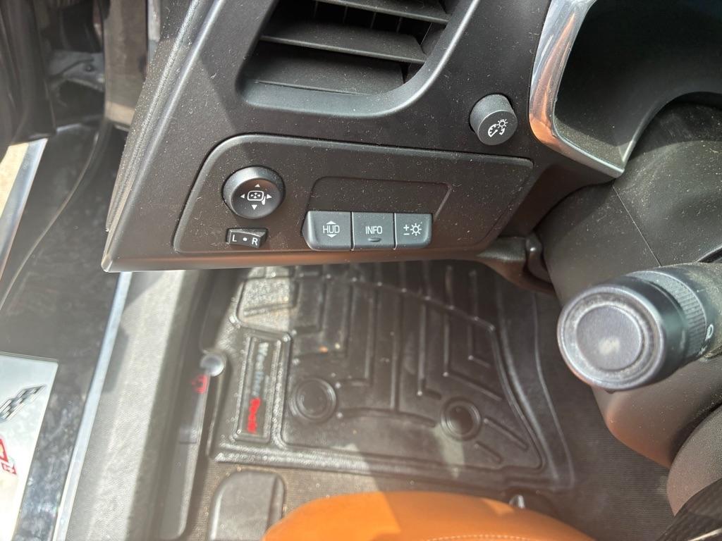 Chevrolet Corvette 2LT Coupe Automatic 2015