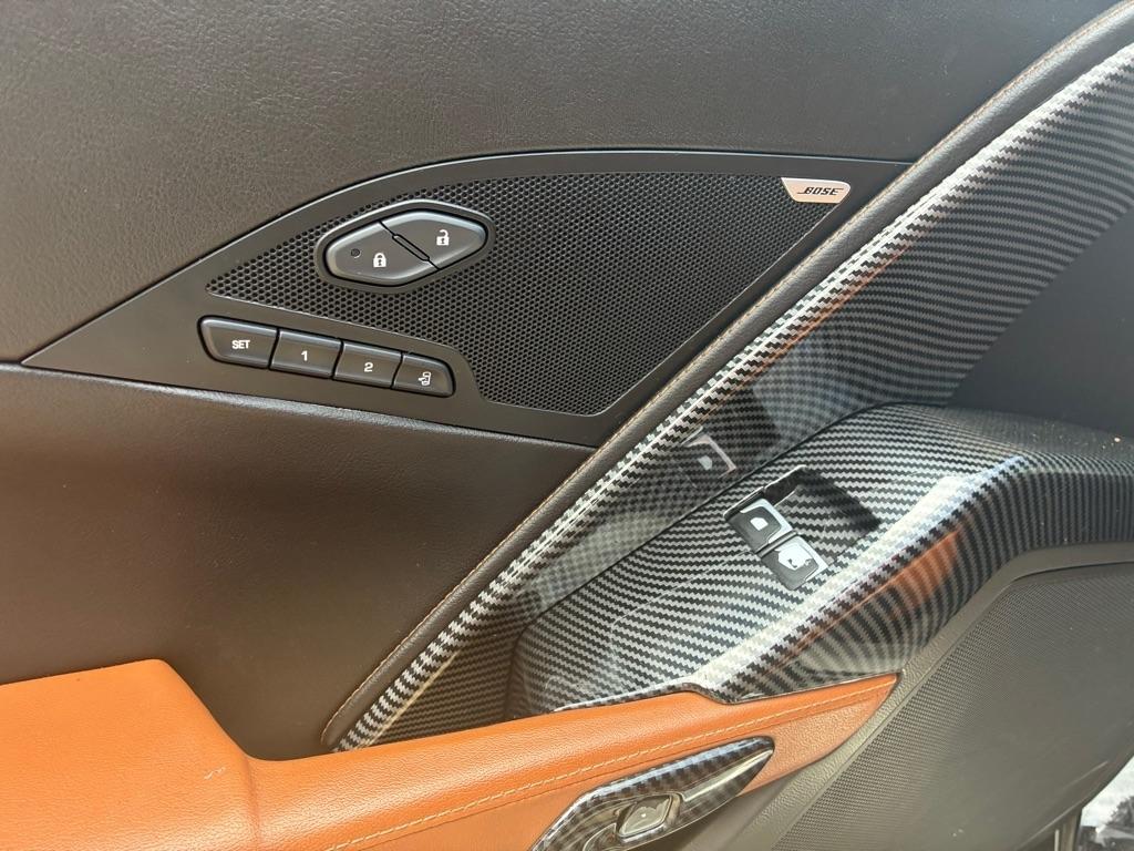Chevrolet Corvette 2LT Coupe Automatic 2015