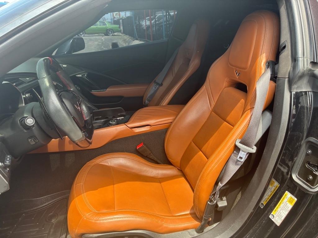 Chevrolet Corvette 2LT Coupe Automatic 2015