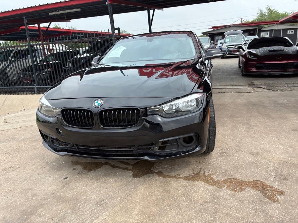 BMW 3-Series 320i Sedan 2017